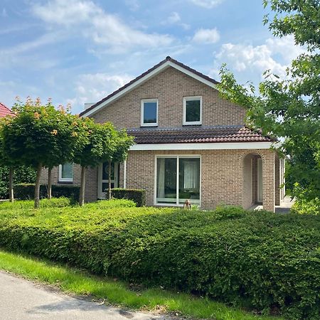 Big Family Villa 12P Big Garden With Bathtub And Jacuzzi Zeewolde Bagian luar foto
